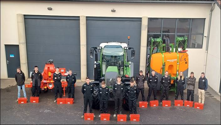 Pilotage de machines agricoles et travaux mécanisés à haute technicité